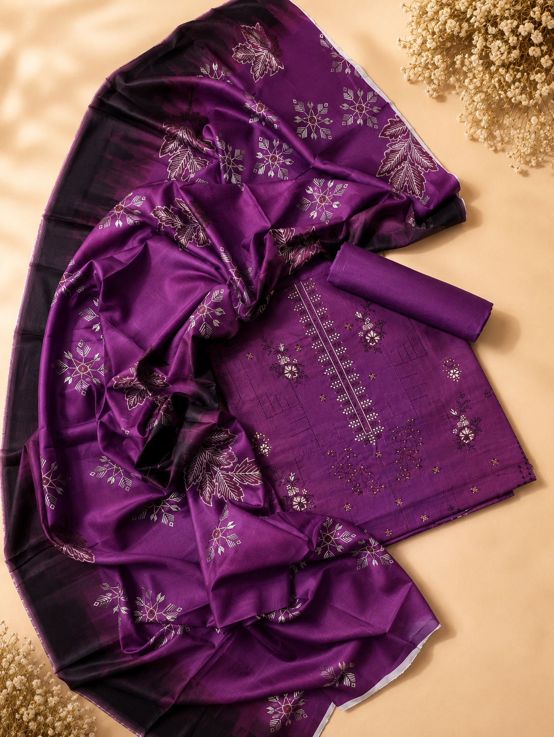 FizzabyZahir Royal Amethyst – Luxury Embroidered Lawn 3 Piece Unstitched Suit