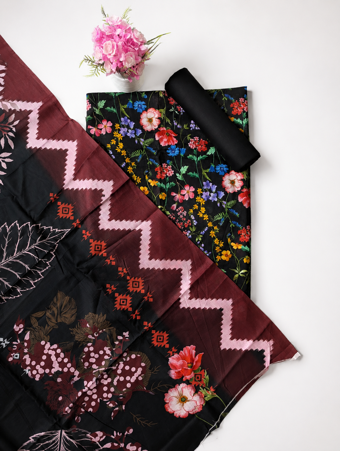 FizzabyZahir Midnight Blossom – Luxury Printed Lawn 3 Piece Unstitched Suit