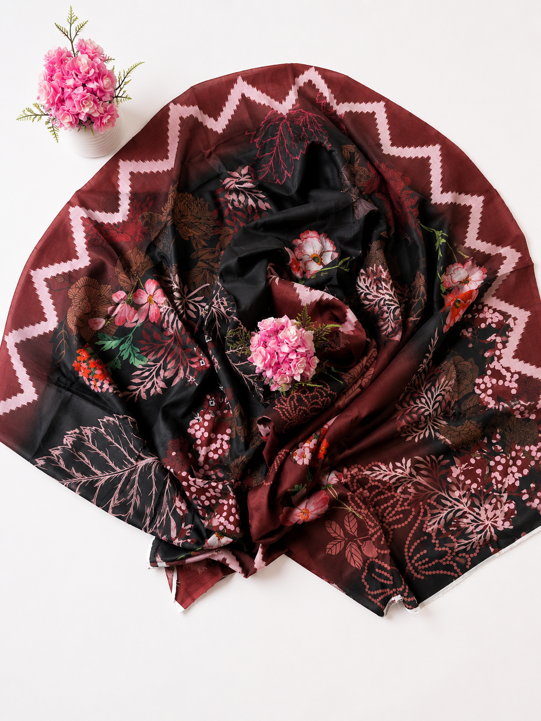 FizzabyZahir Midnight Blossom – Luxury Printed Lawn 3 Piece Unstitched Suit