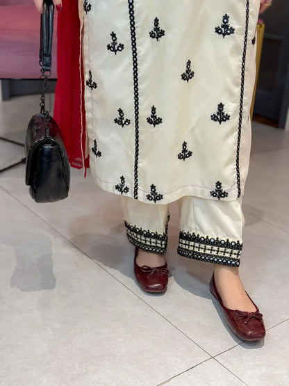 Taaj Embroidered 3PC Premium Mid Season Arabic Lawn