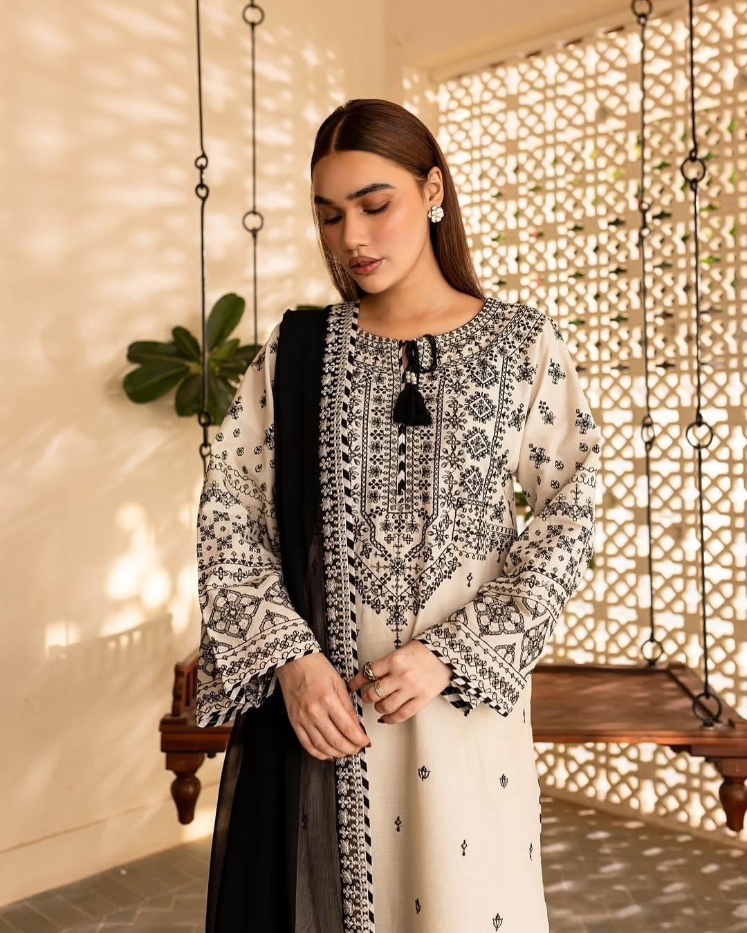White Lime Embroidery 3PC Premium Lawn