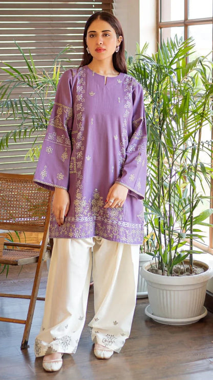 Urge Khaddar Embroidered Set Premium