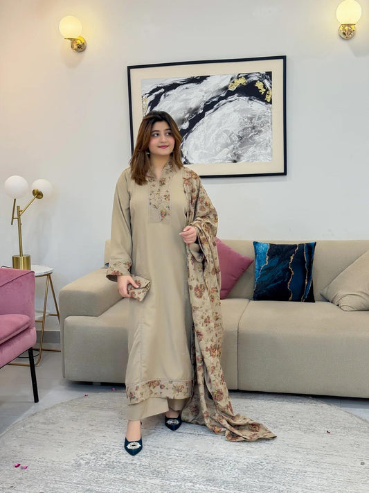 Wasle Embroidered Shawl 3PC Premium Winter Dhank Collection