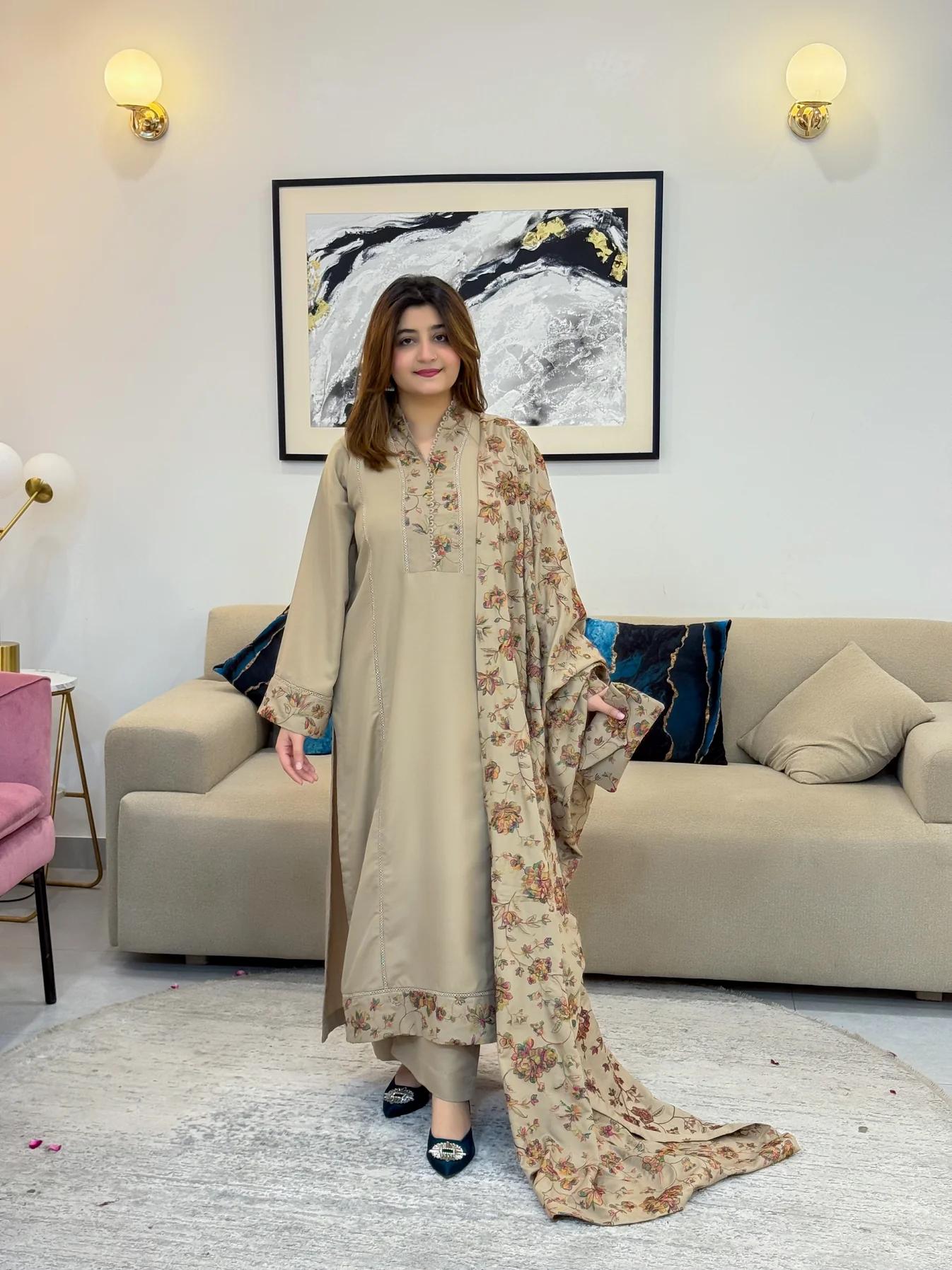 Wasle Embroidered Shawl 3PC Premium Winter Dhank Collection