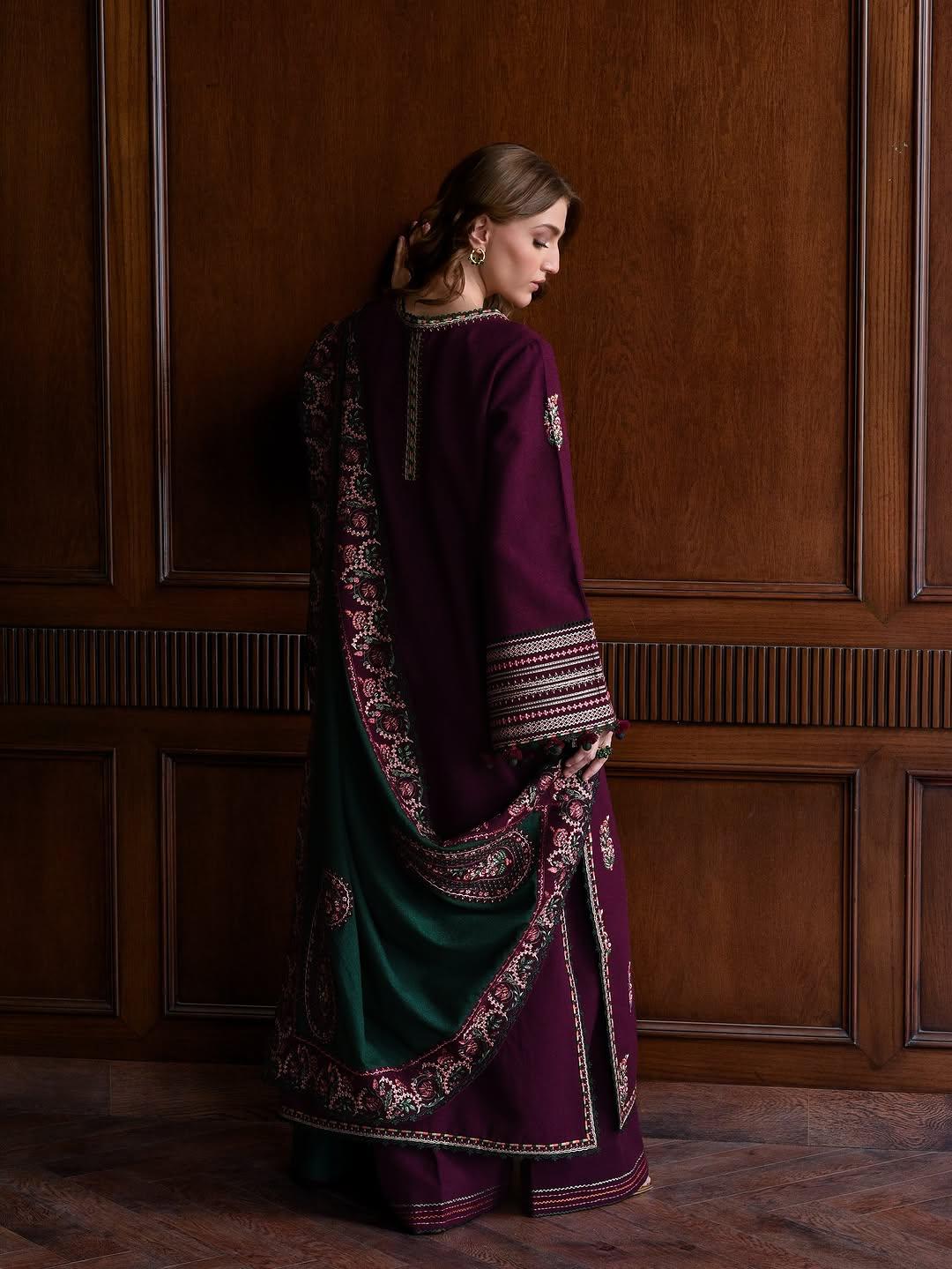 Hezlin Embroidered Shawl 3PC Premium Linen Set
