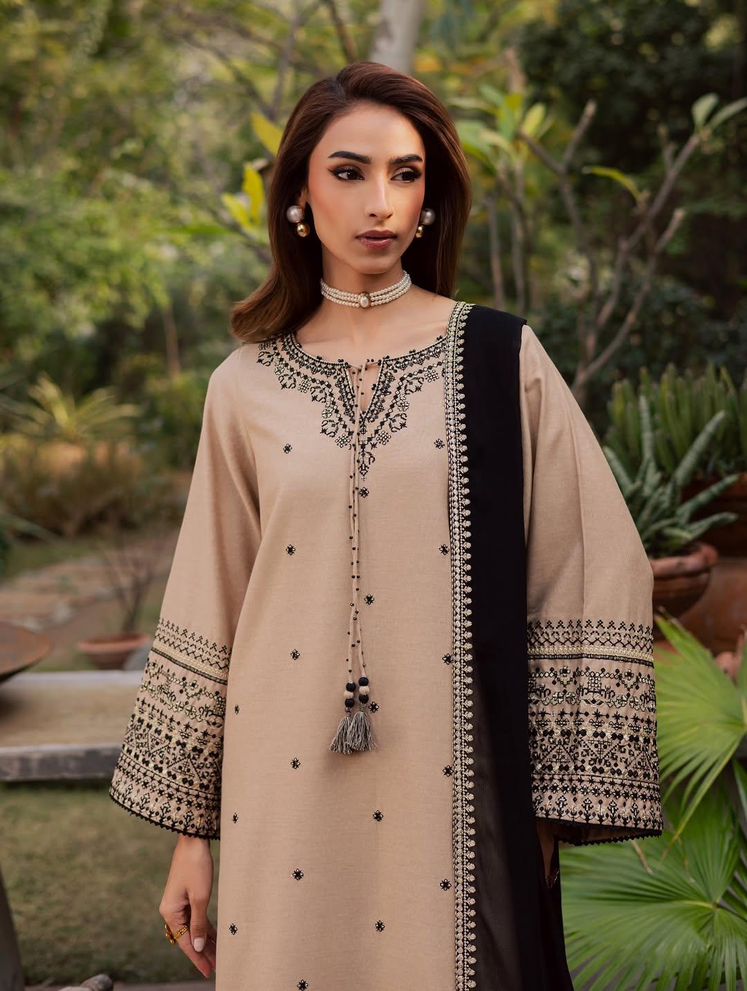 Armas Embroidered Farshi Shalwar 3PC Premium