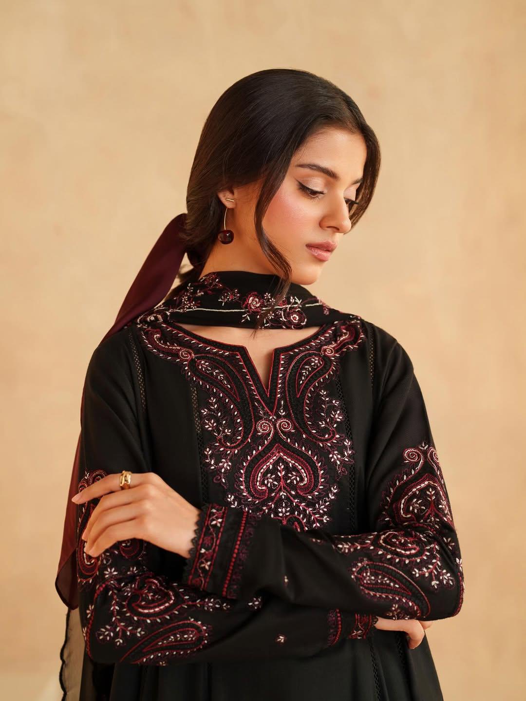 Anarkali Embroidered Maxi 3PC
