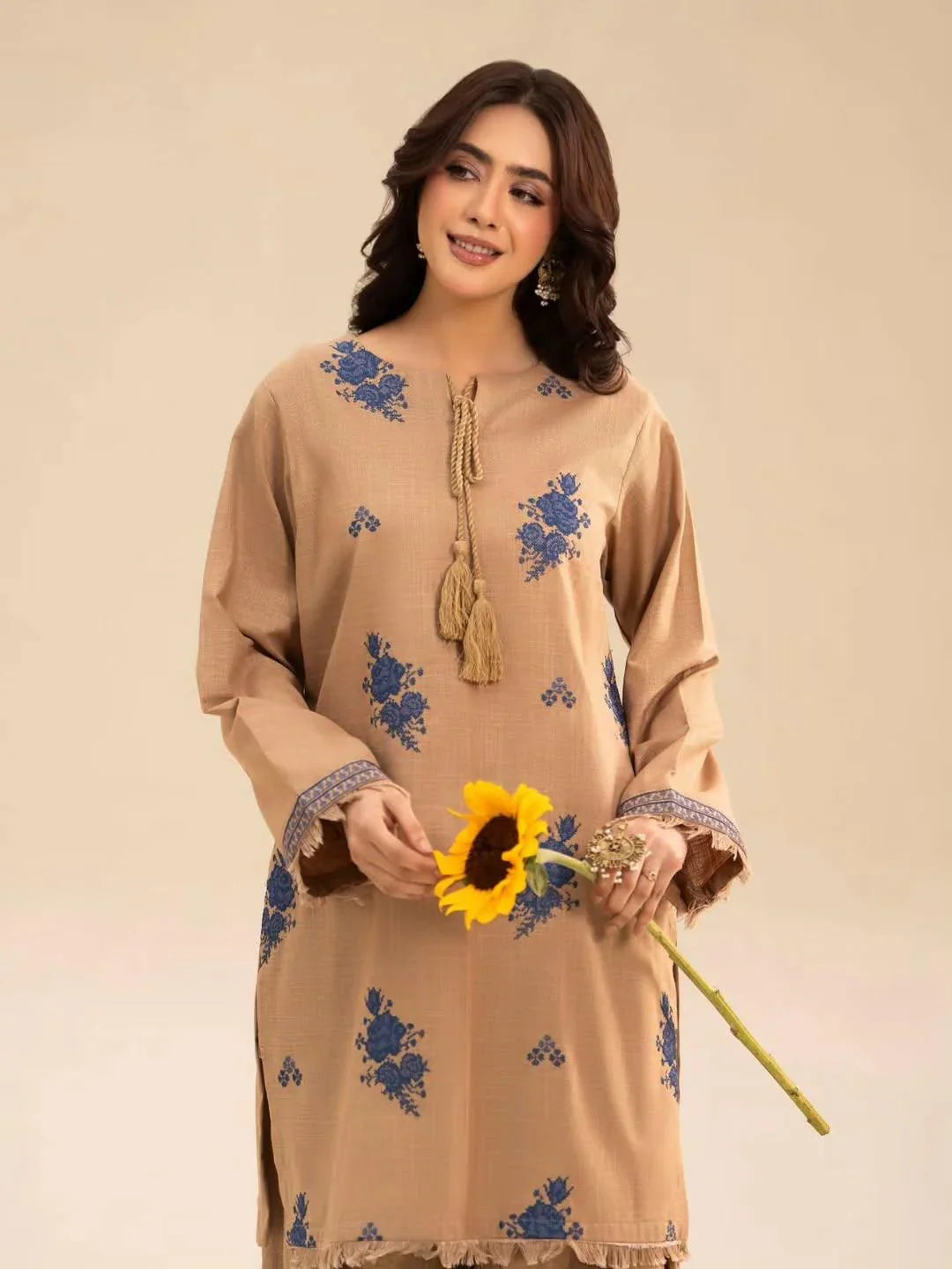 Reeza Embroidered Farshi Shalwar Set Premium Arabic