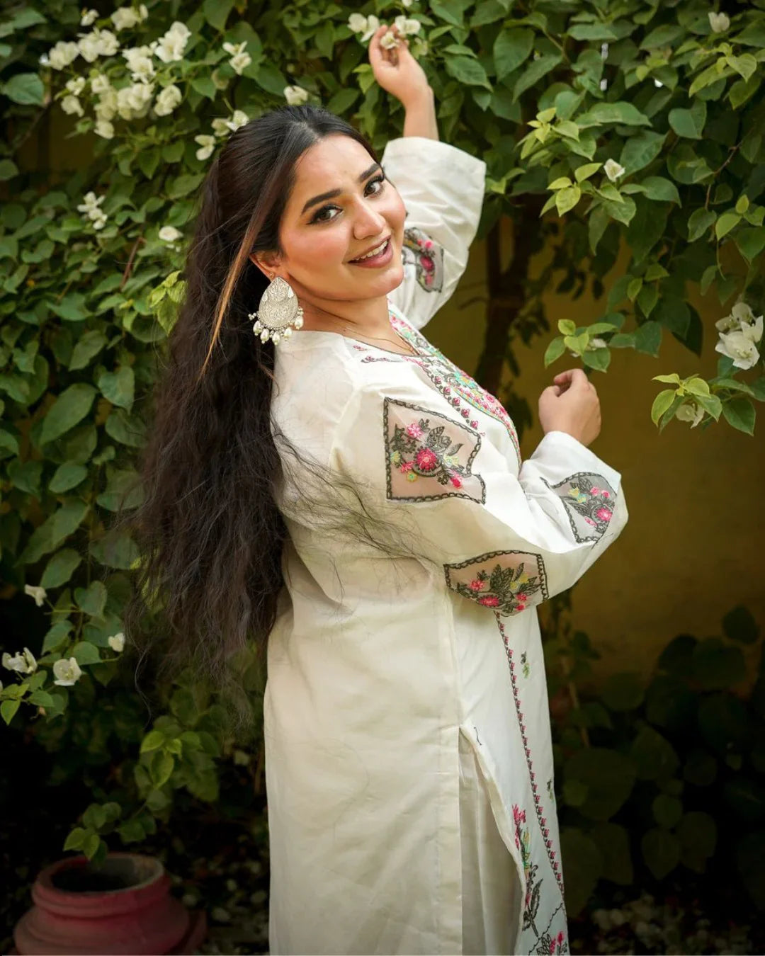 Violet Embroidery 2PC Premium Lawn