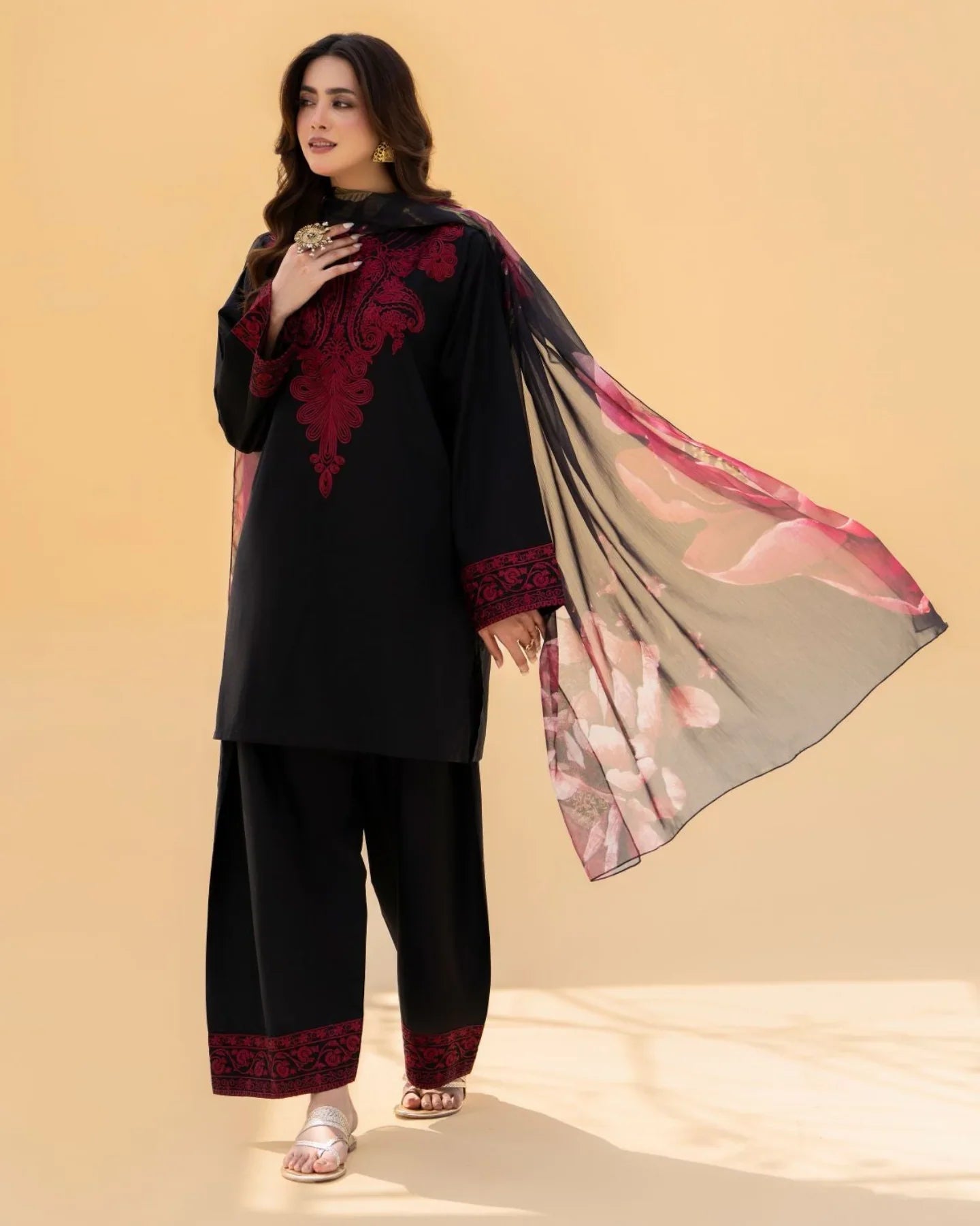 Zaroon Farshi Embroidered 3PC Premium Lawn Cotton Summer Collection